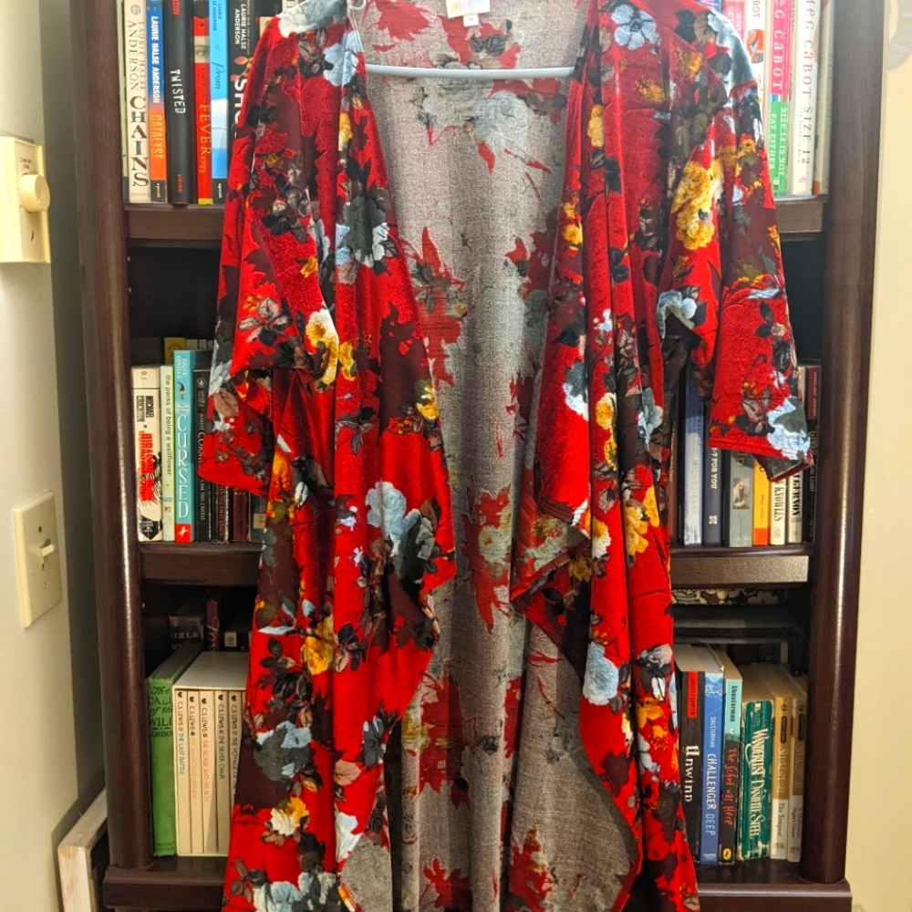 LuLaRoe Shirley